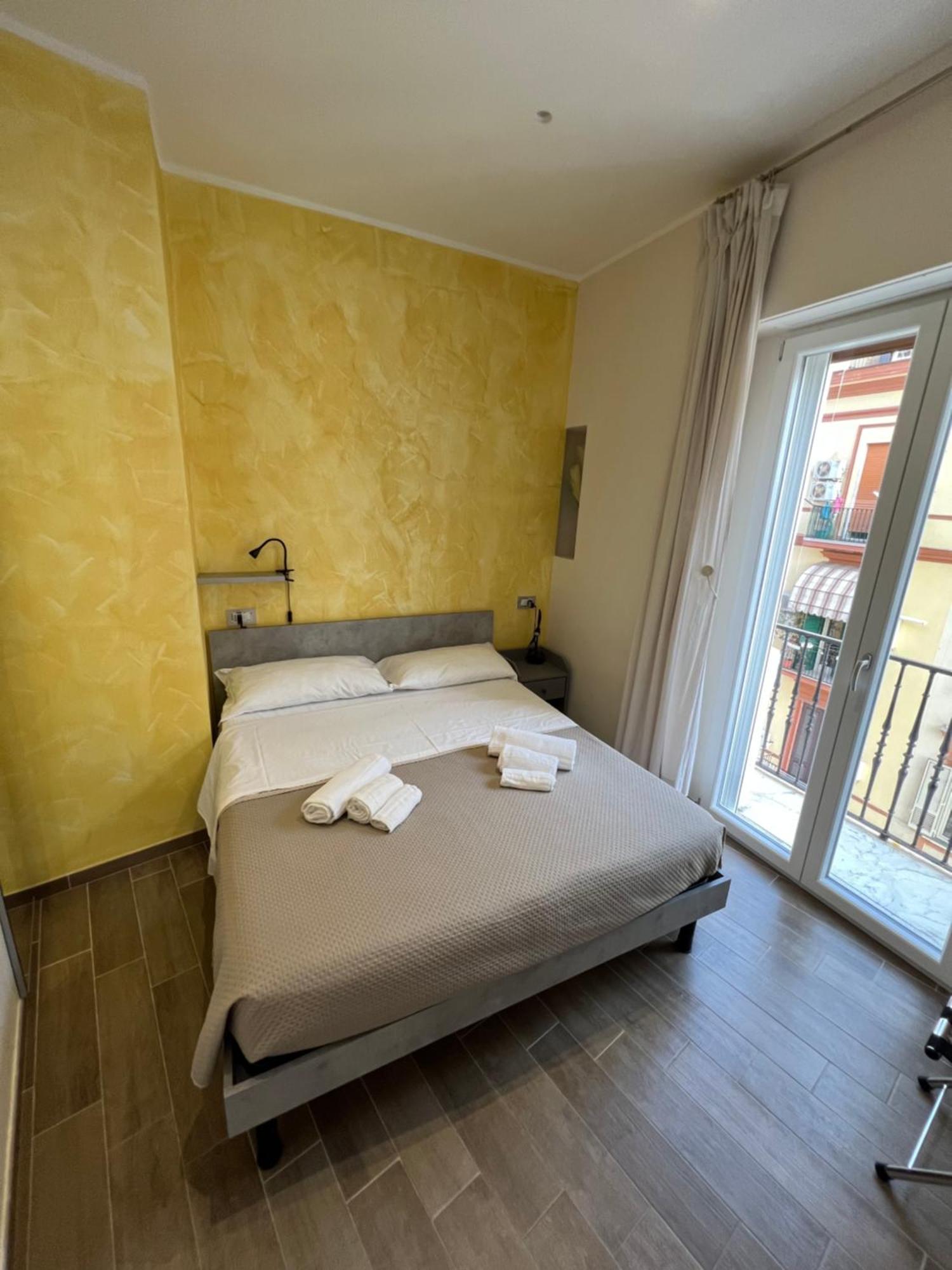 Metropolis Guest house