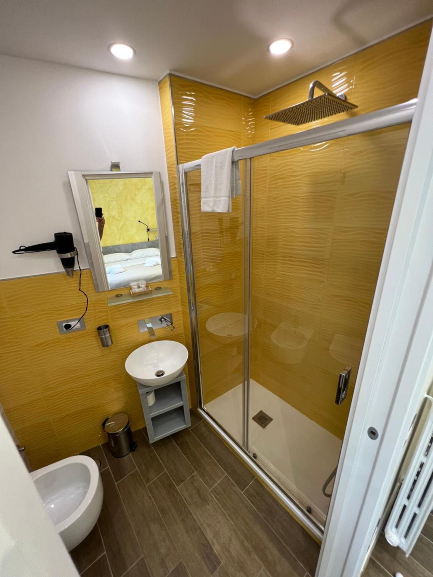 Metropolis Stazione Guest house Naples